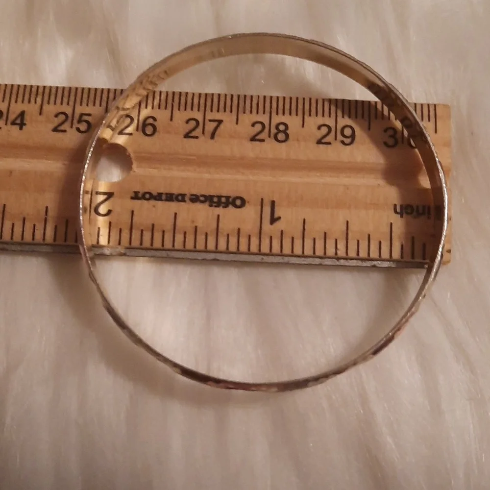 Children's bangle bracelet Multitone Etched Goldtone Silvertone